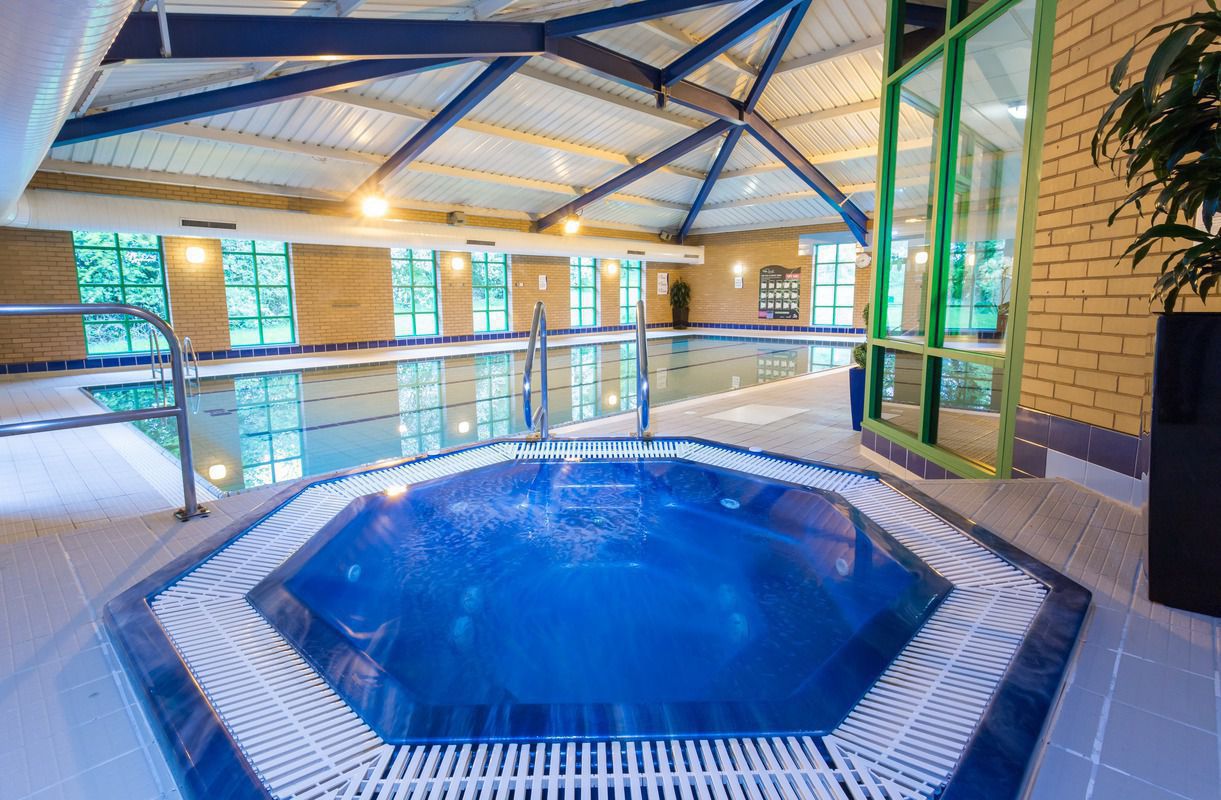 Swimming pool and sauna Northampton.